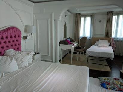 Hotel Raya Tichy Exterior foto